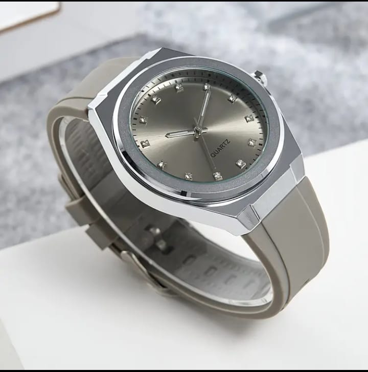 1pc Casual Fashion Quartz Watch, Silicone Band, Zinc Alloy Case, Electronic Movement, Pointer Display, Battery Powered (WD-088G)